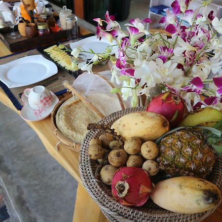 Kalaka Homestay Ban Ban San Sai Exteriör bild